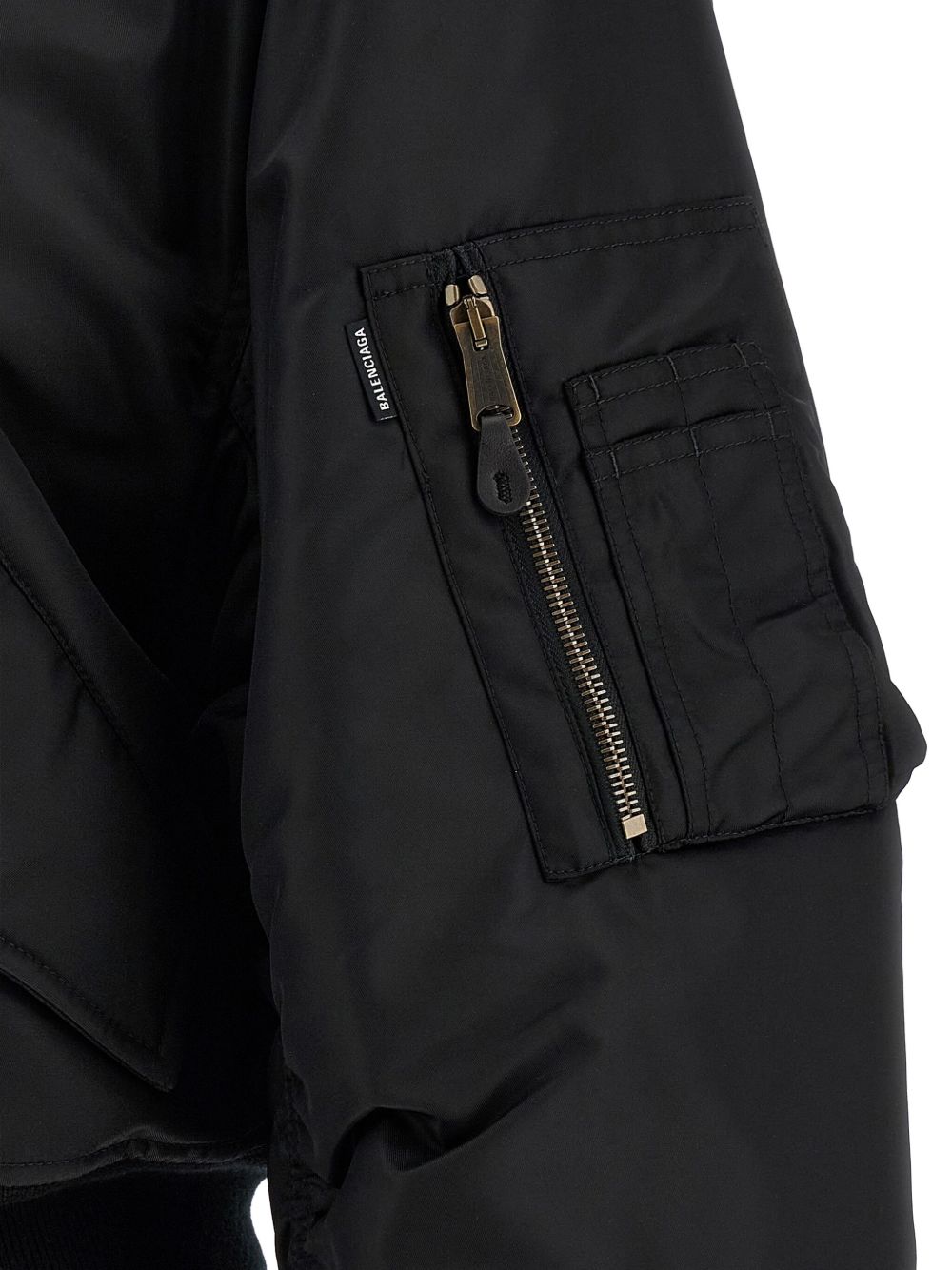 850873 TMO131000 BALENCIAGA