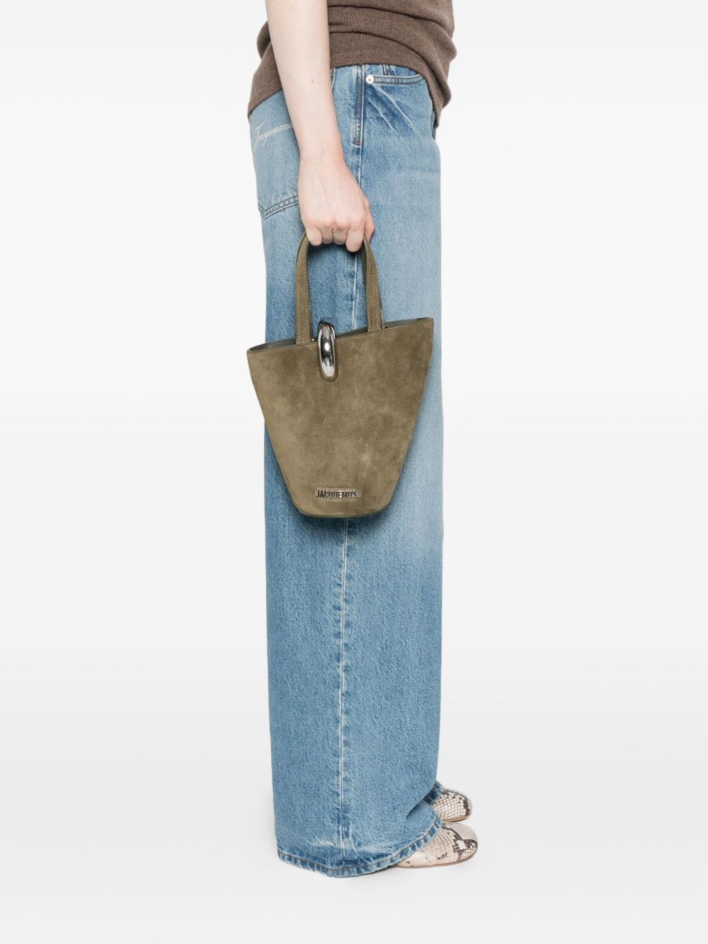 25HBAW00389 AC09A04560 JACQUEMUS