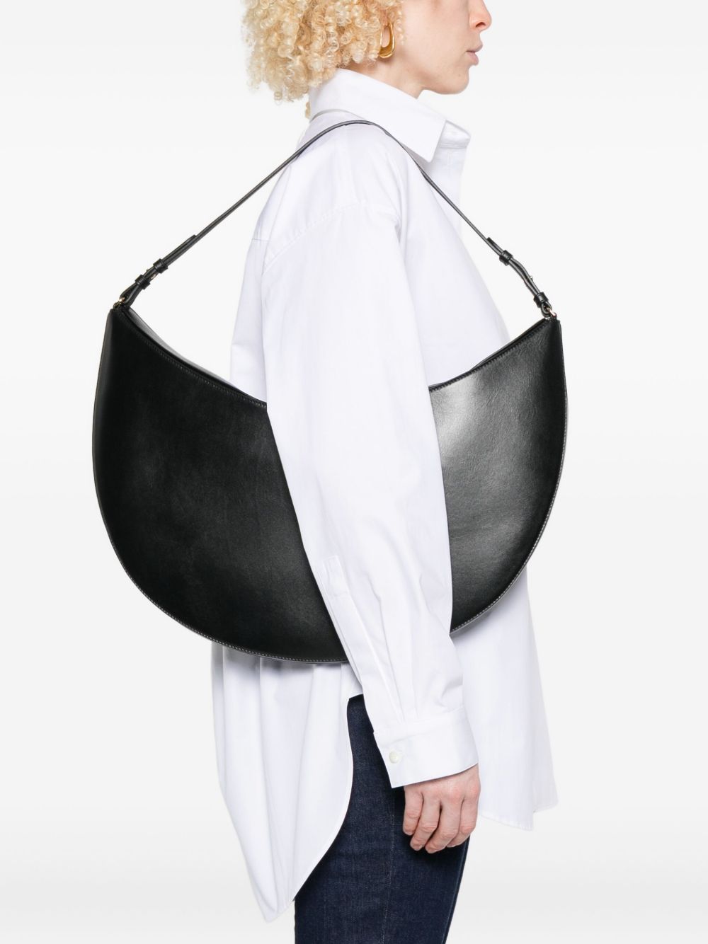 25HBAW00437 AC18A08990 JACQUEMUS