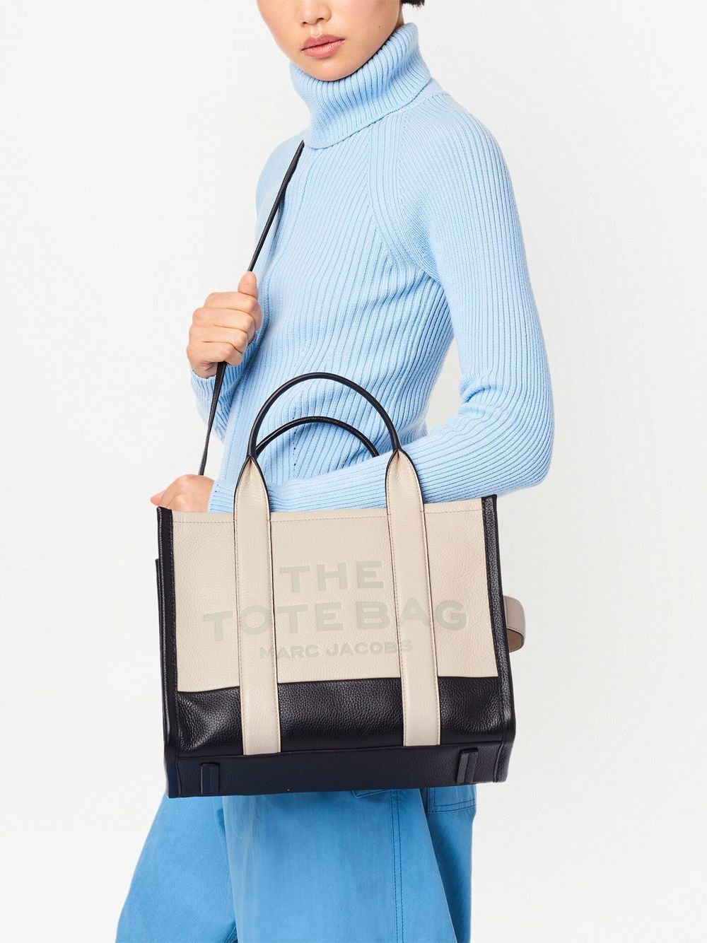 H007L01RE22 #112 MARC JACOBS
