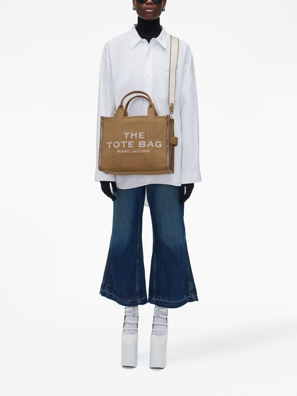 M0017027 #230 MARC JACOBS