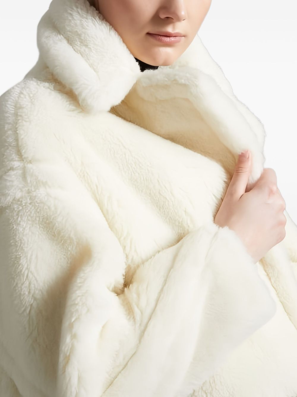 2521016052600 TEDGIRL001 MAX MARA
