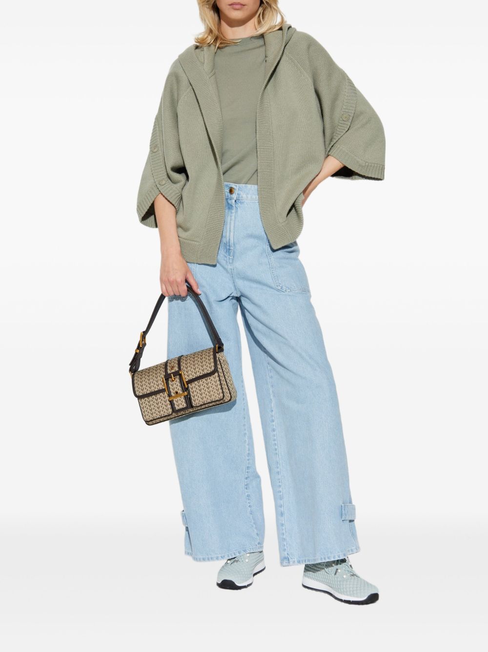 2521346011600 VALS003 MAX MARA