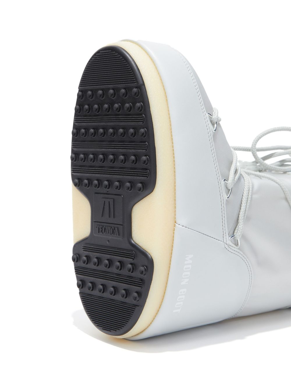 80D1400440 #H0003 MOON BOOT
