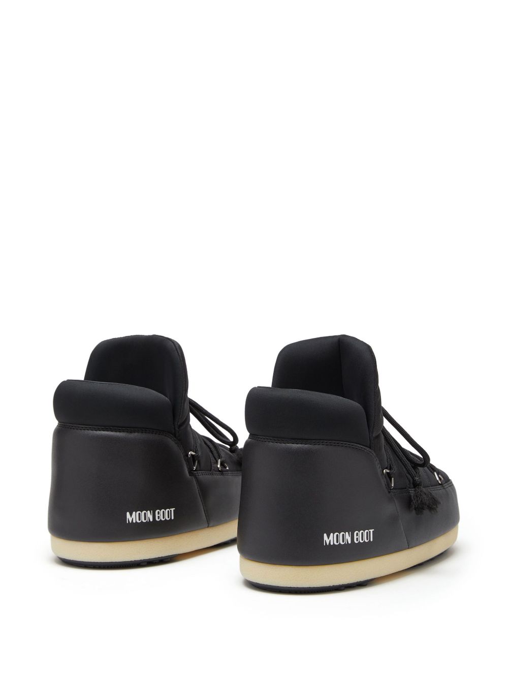 80D1470020 #N001 MOON BOOT