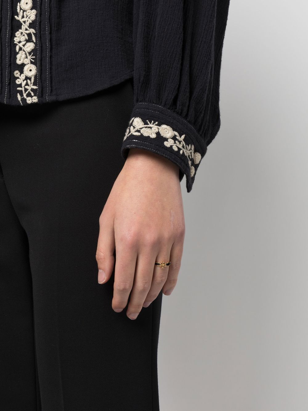 143760 #720 TORY BURCH