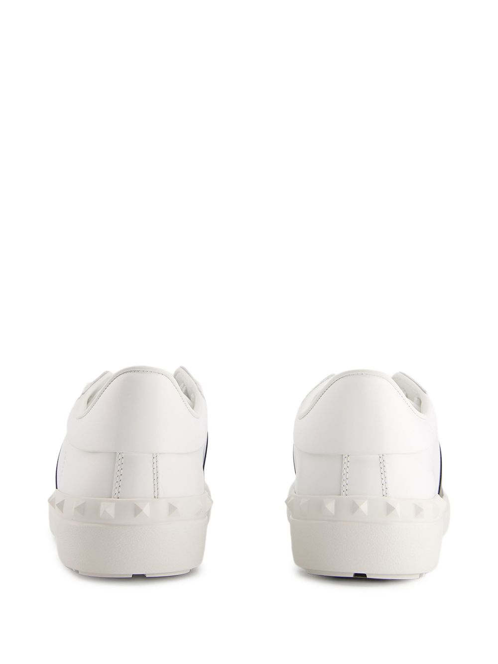 7Y2S0830* BLUA01 VALENTINO