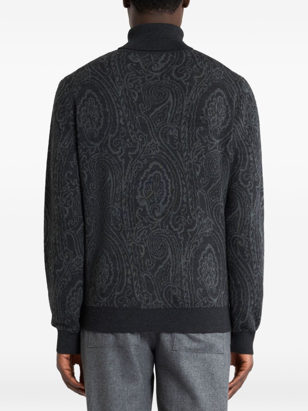 MRKF0067 AQ12XN0702 ETRO