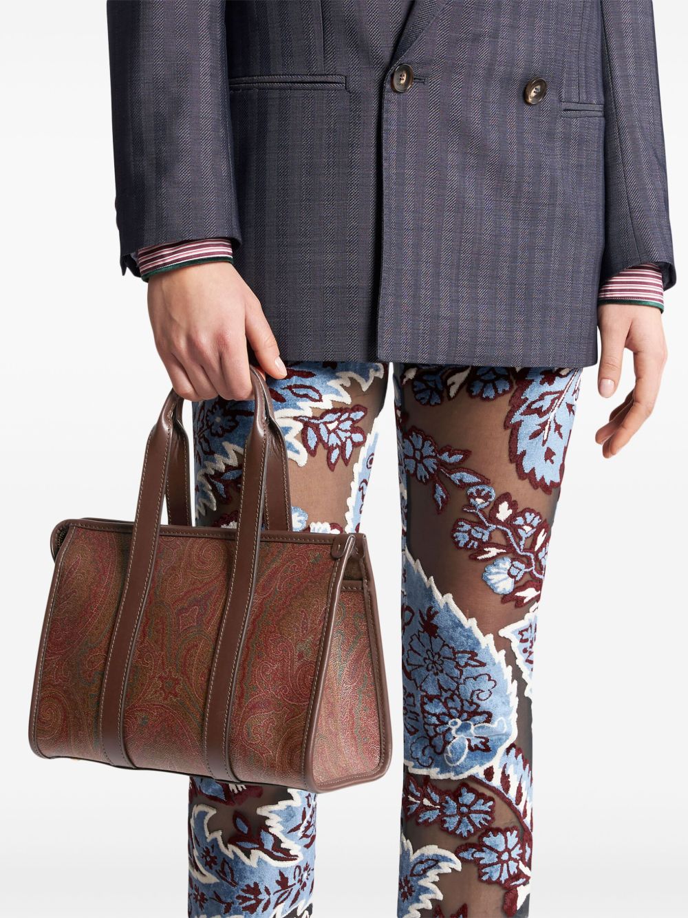 WP1A0009 AA001M0019 ETRO