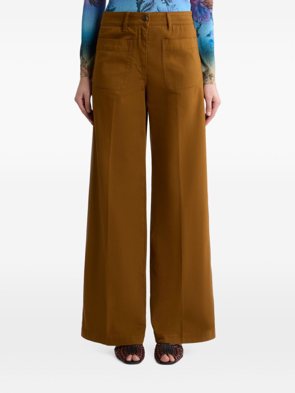WRNB0040 AV689Y0412 ETRO