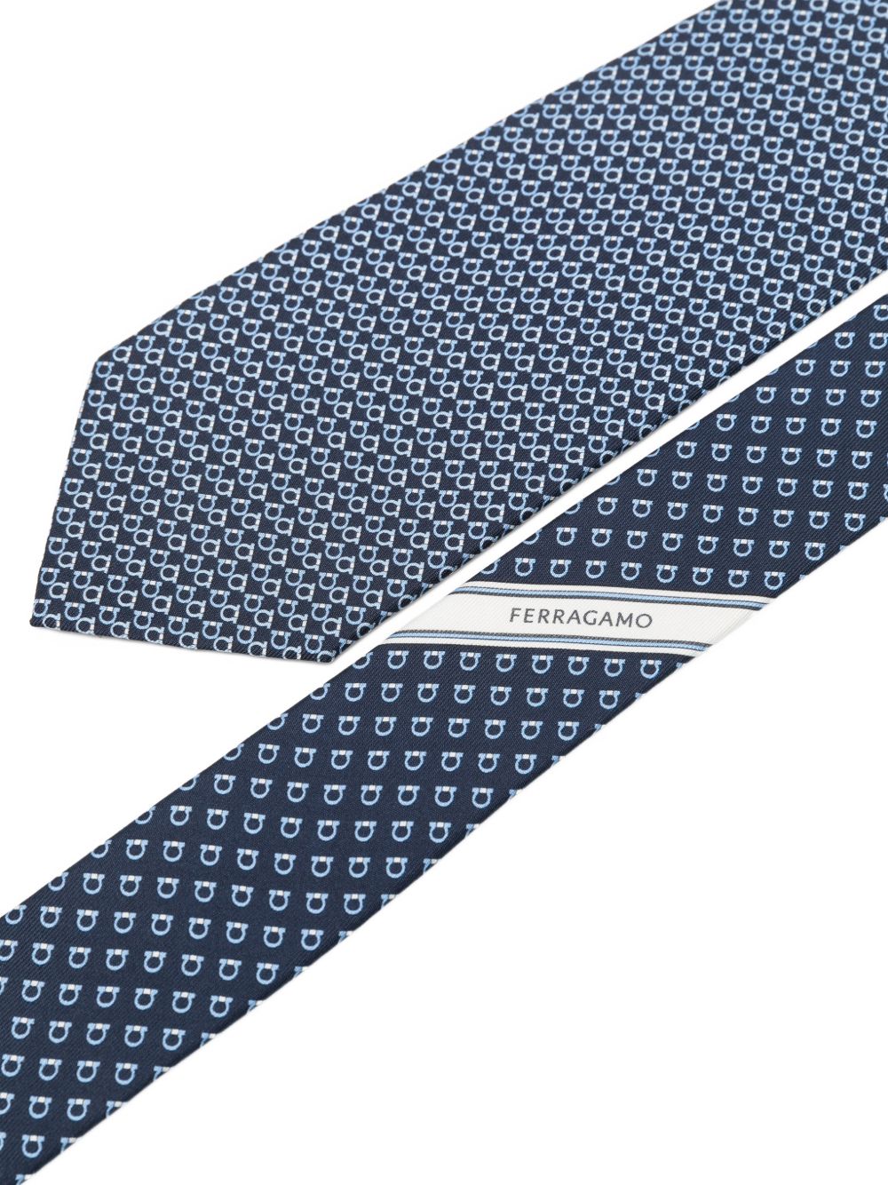 794726 351455NAVY SALVATORE FERRAGAMO