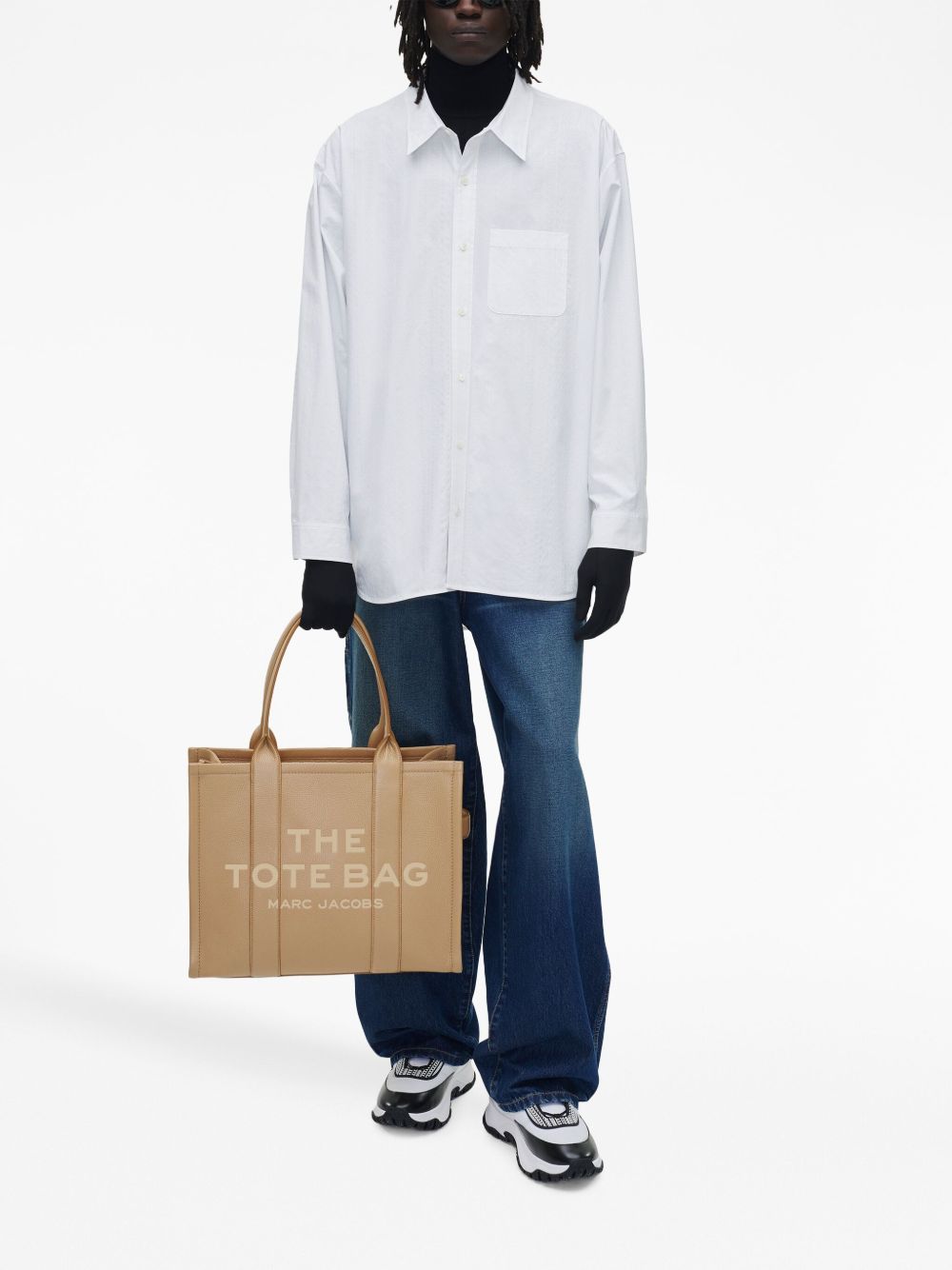H020L01FA21 #230 MARC JACOBS