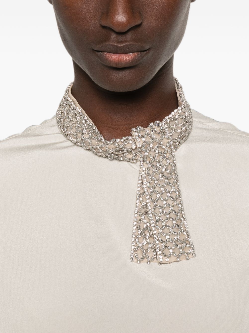 9B3AEBY0 21B4KY VALENTINO