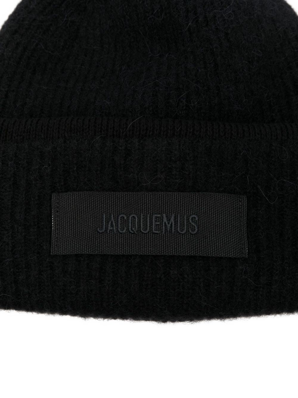 24HACU00666 AK00227990 JACQUEMUS