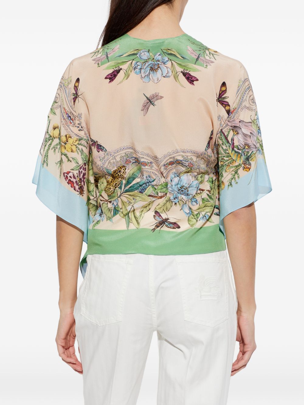 WRJA0174 AKE65S9870 ETRO
