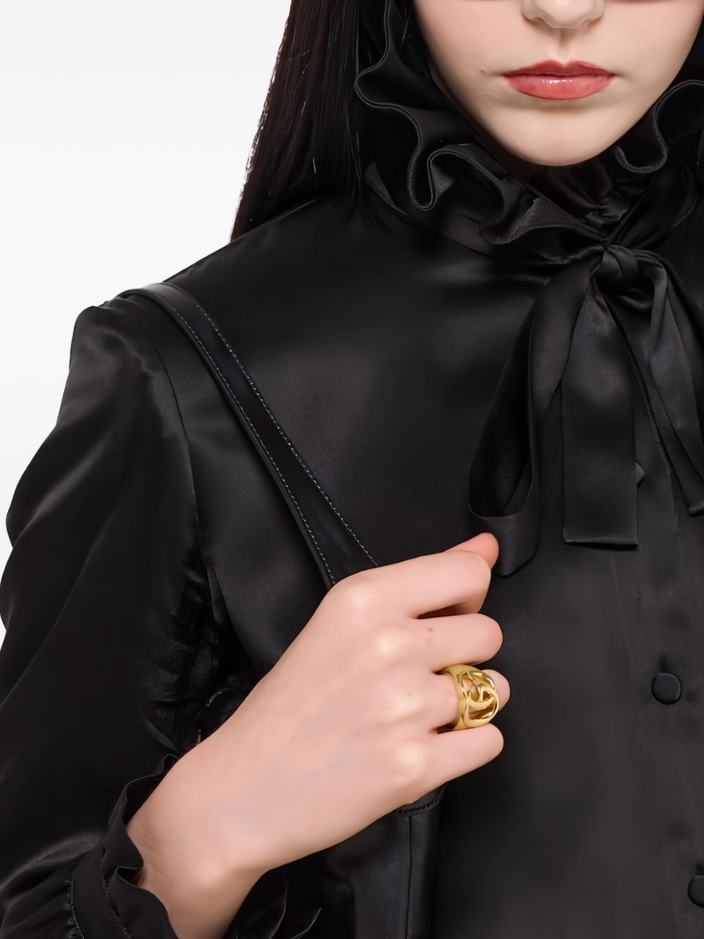 864913 146000912 GUCCI