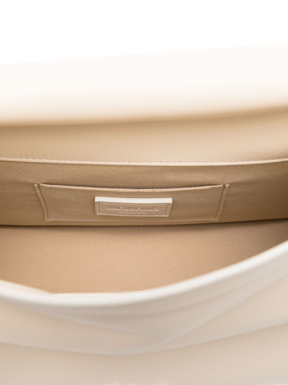 BAW00356 AC27L14115 JACQUEMUS