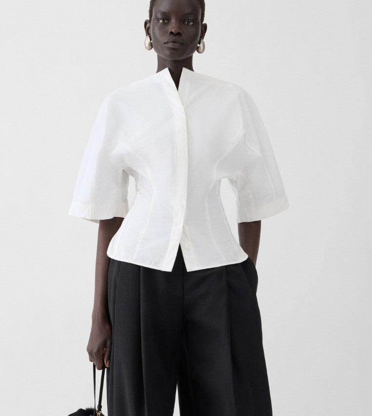 SHW00560 AW00648100 JACQUEMUS