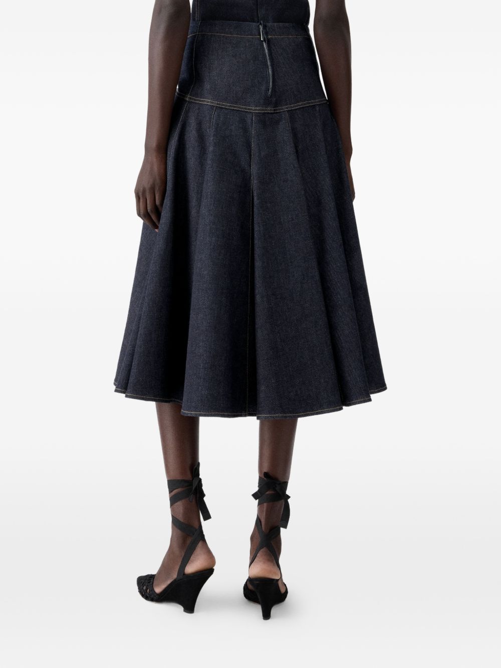 SKW00654 AD00041390 JACQUEMUS