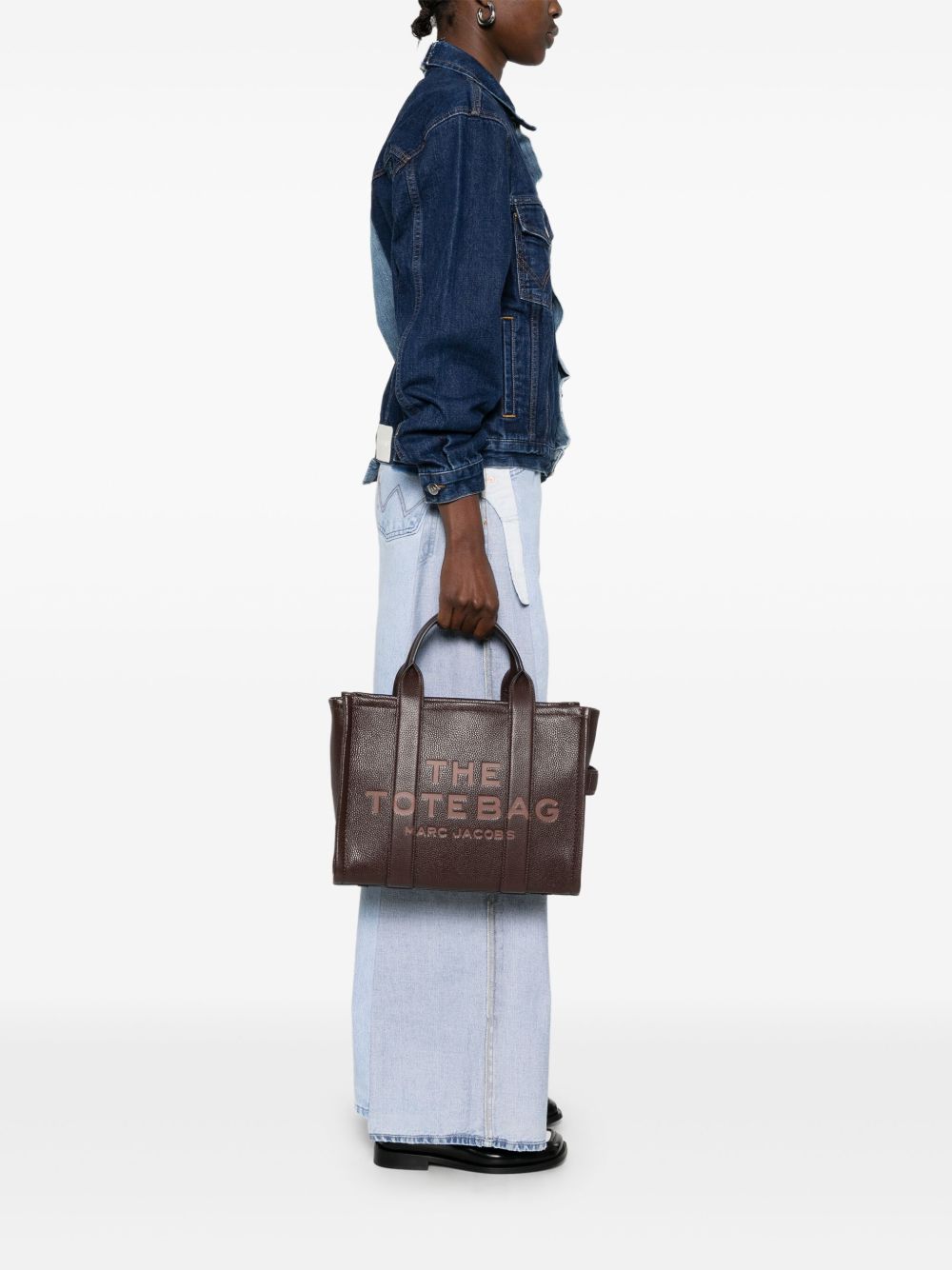 H004L01PF21 #905 MARC JACOBS