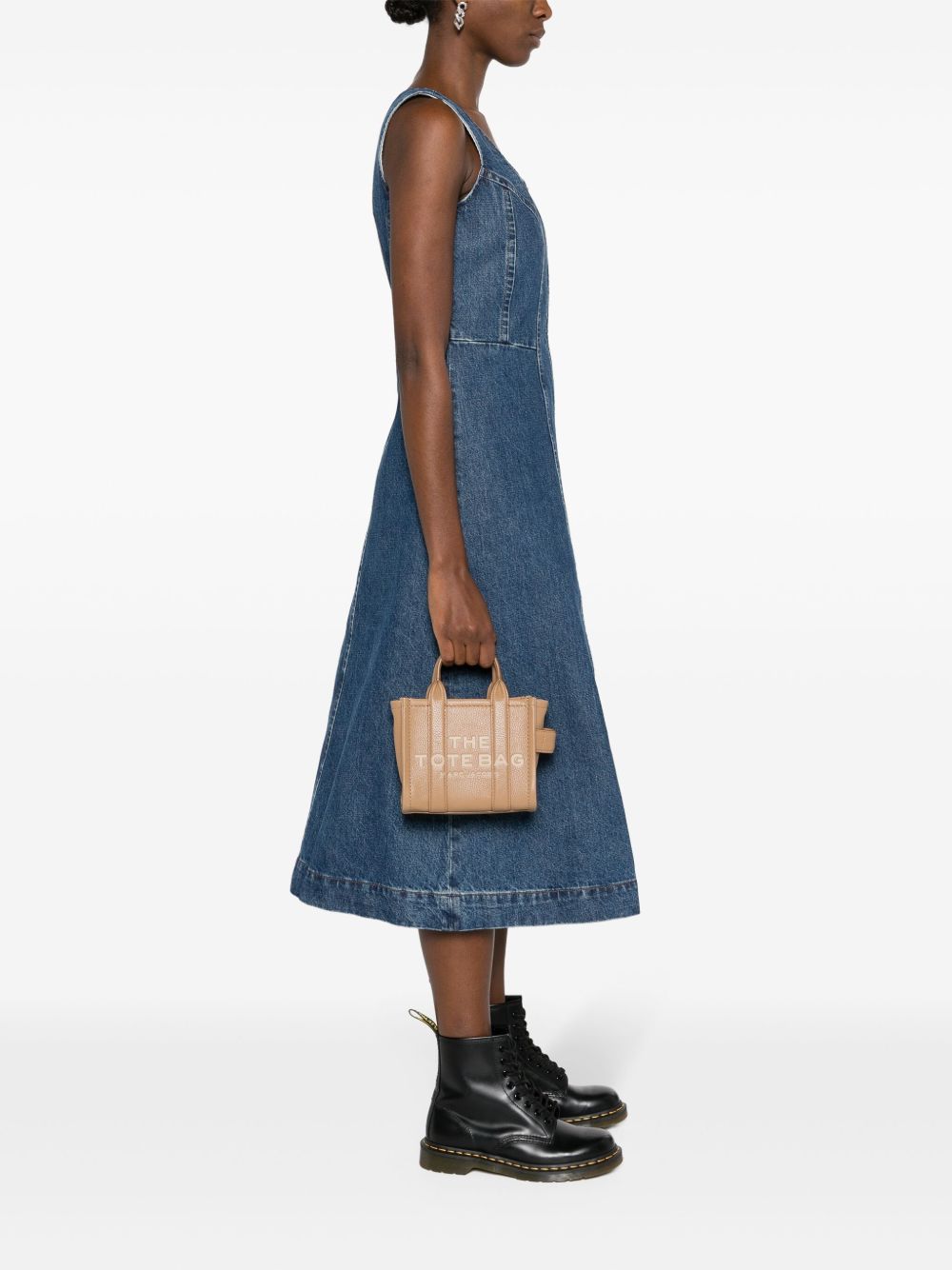 H053L01RE22 #230 MARC JACOBS