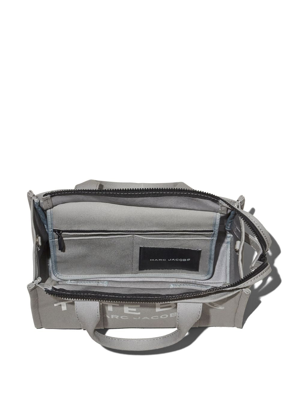 M0016161 #050 MARC JACOBS