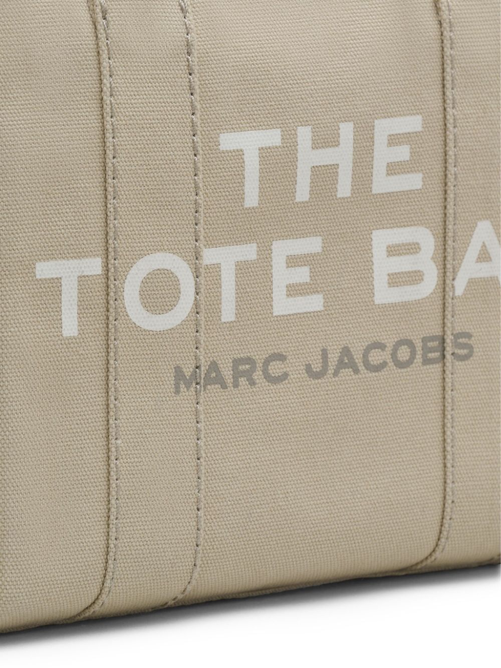 M0016493 #260 MARC JACOBS