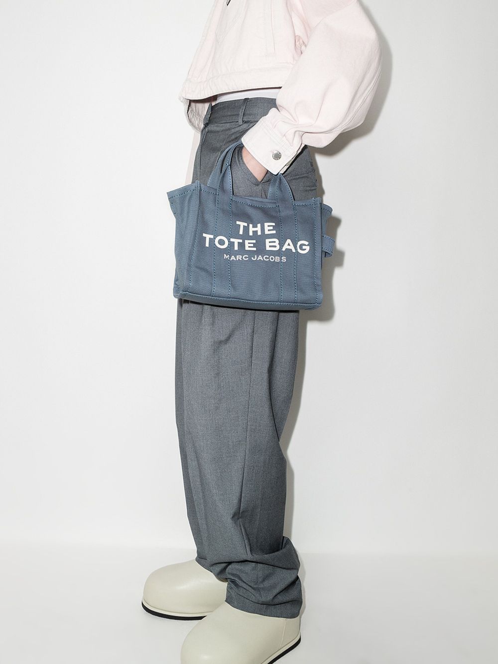M0016493 #481 MARC JACOBS