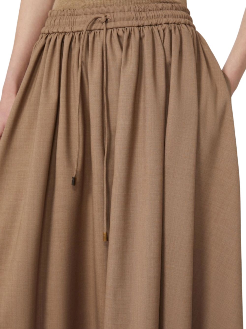 2611101061600 MXMLIVREA001 MAX MARA