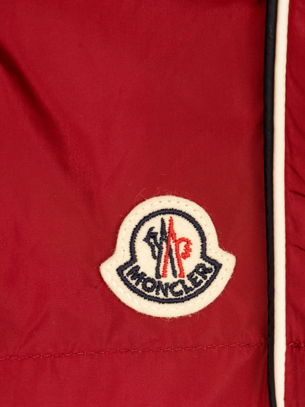 L19542C00005 53326439 MONCLER KID