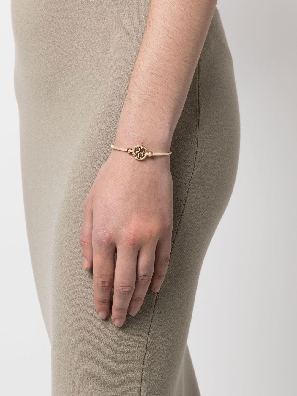 144706 #709 TORY BURCH