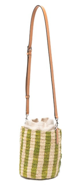 8W2B0T03IXU* #C8J VALENTINO