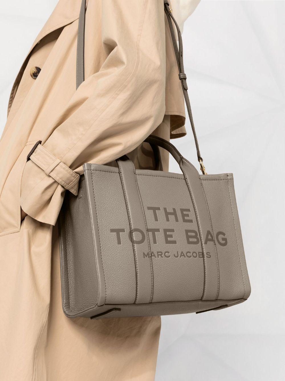 H004L01PF21 #055 MARC JACOBS