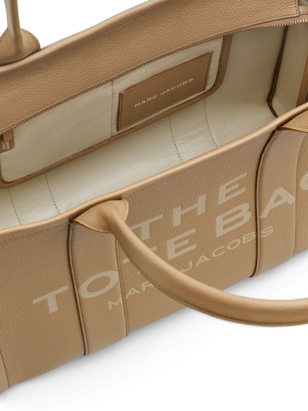 H020L01FA21 #230 MARC JACOBS