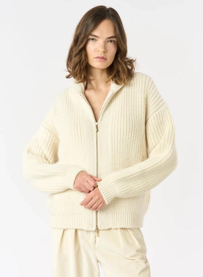 DXK048 F1D04E1202 MALO