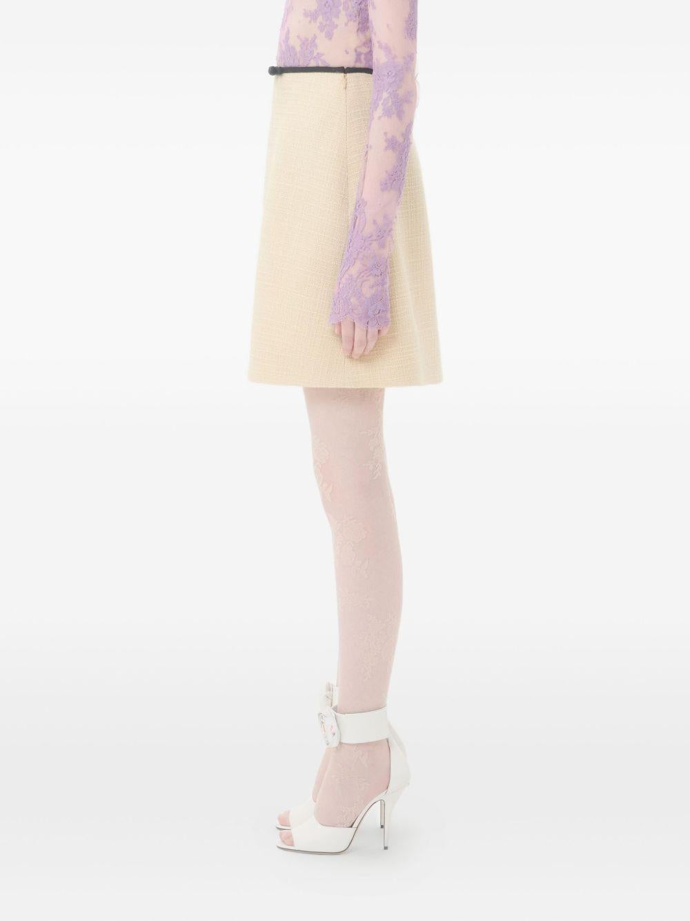 7B0RAEB0* 90YDNG VALENTINO