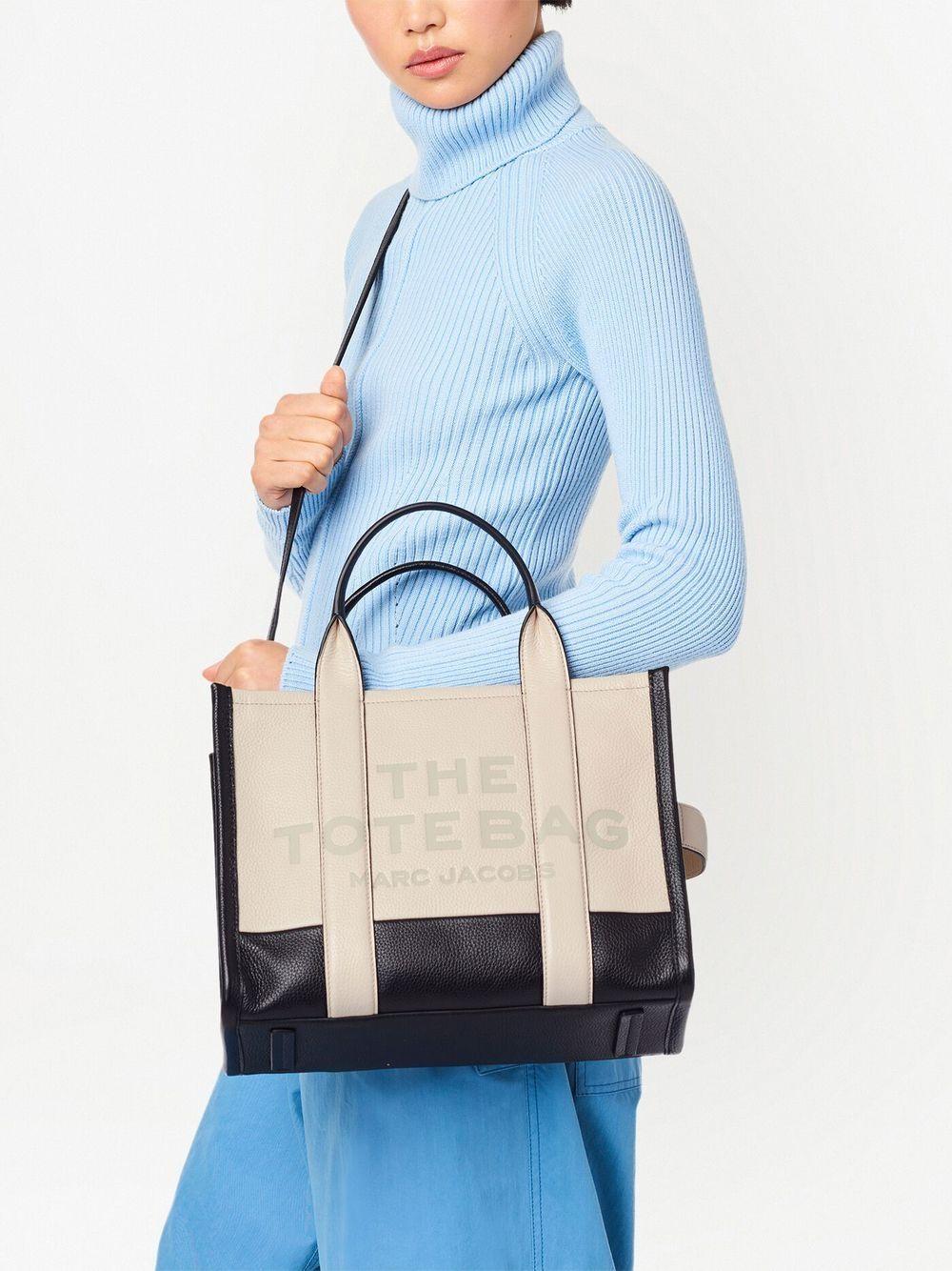H007L01RE22 #112 MARC JACOBS