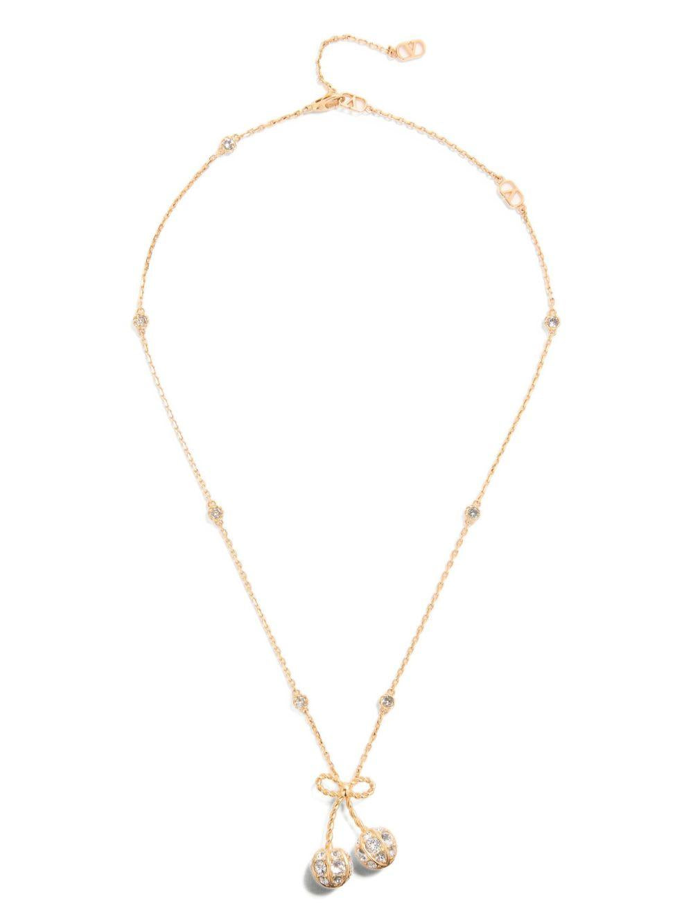 7W0J0BA2* YCW9MN VALENTINO