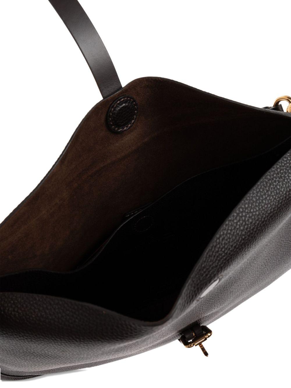 WP1C0022 AP386M0175 ETRO