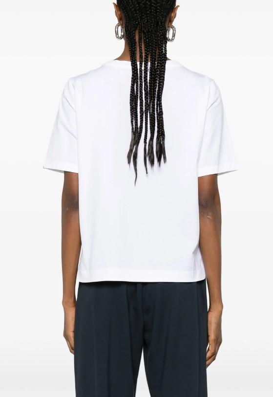 JG000325D* 520031000 HERNO