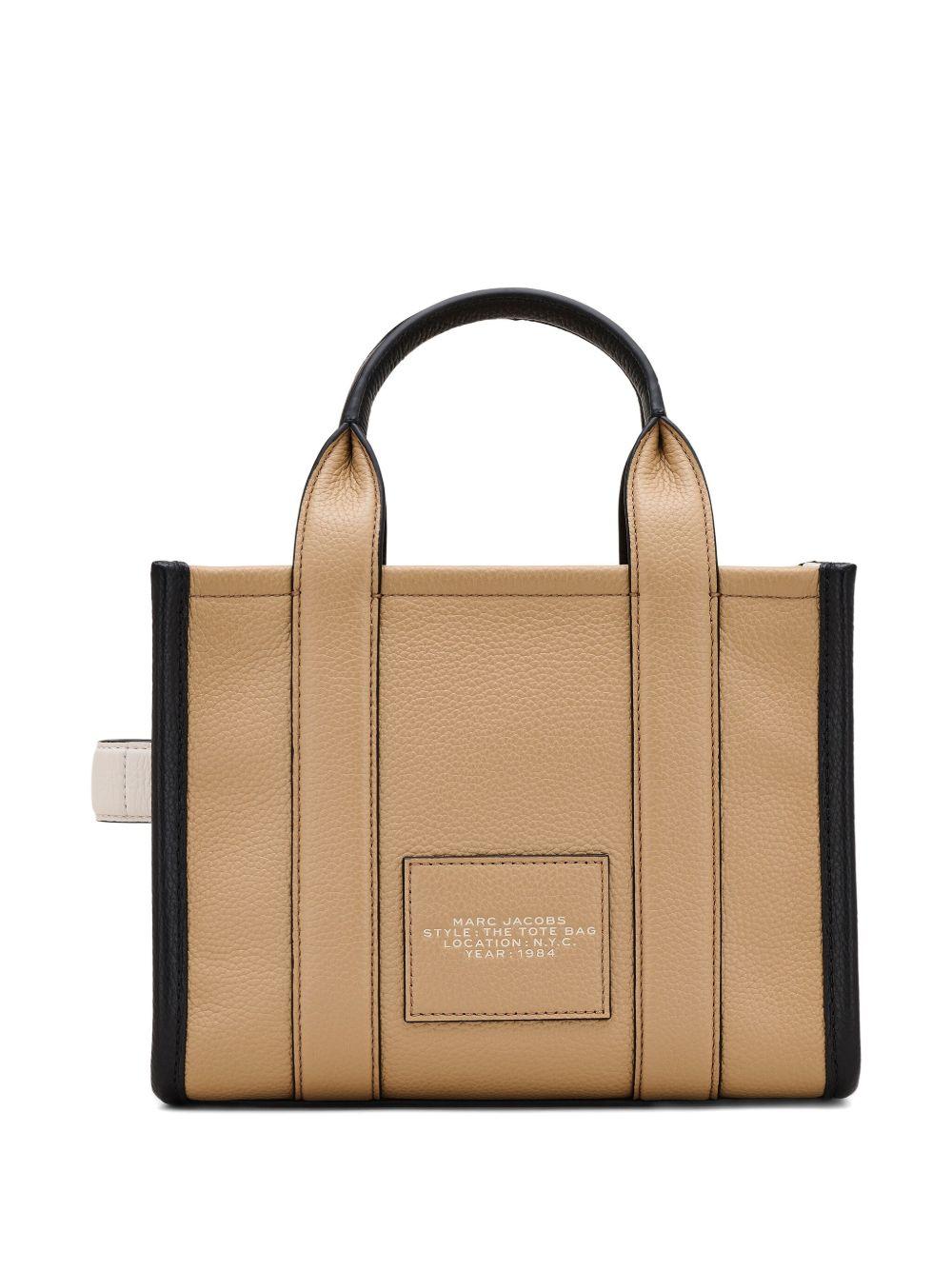 H006L01RE22 #233 MARC JACOBS