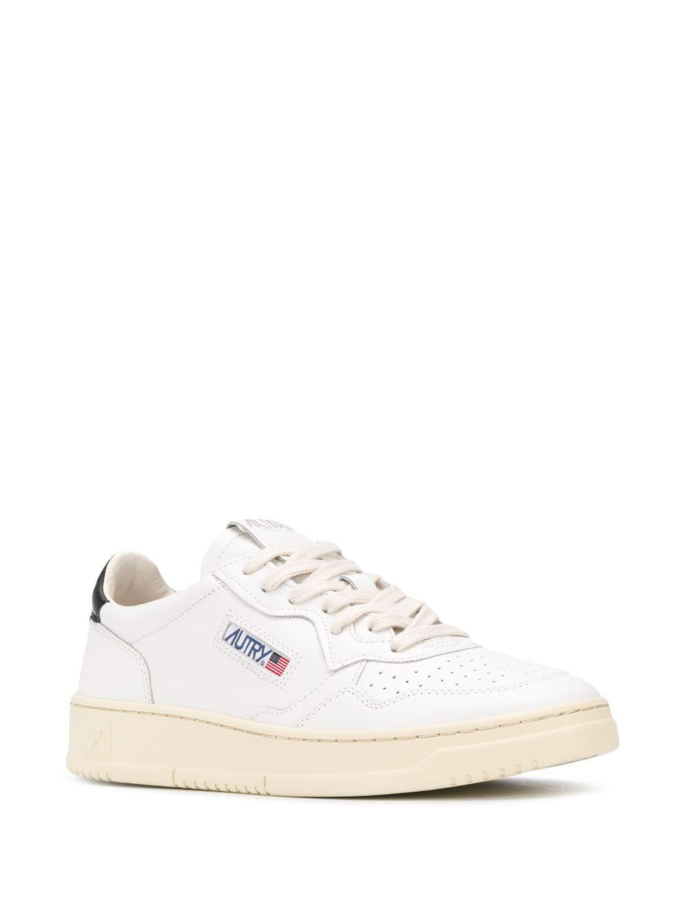 AULM LL22WHT/BLACK AUTRY