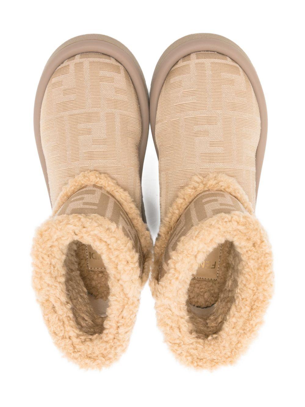 JMR538 AJZXF1TPX FENDI KIDS