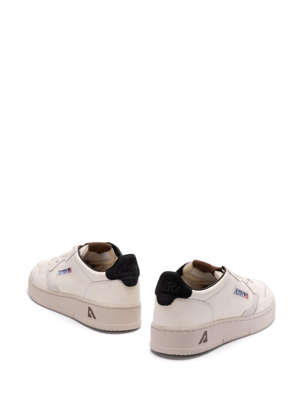 AULM LE15BK/PINECONE AUTRY