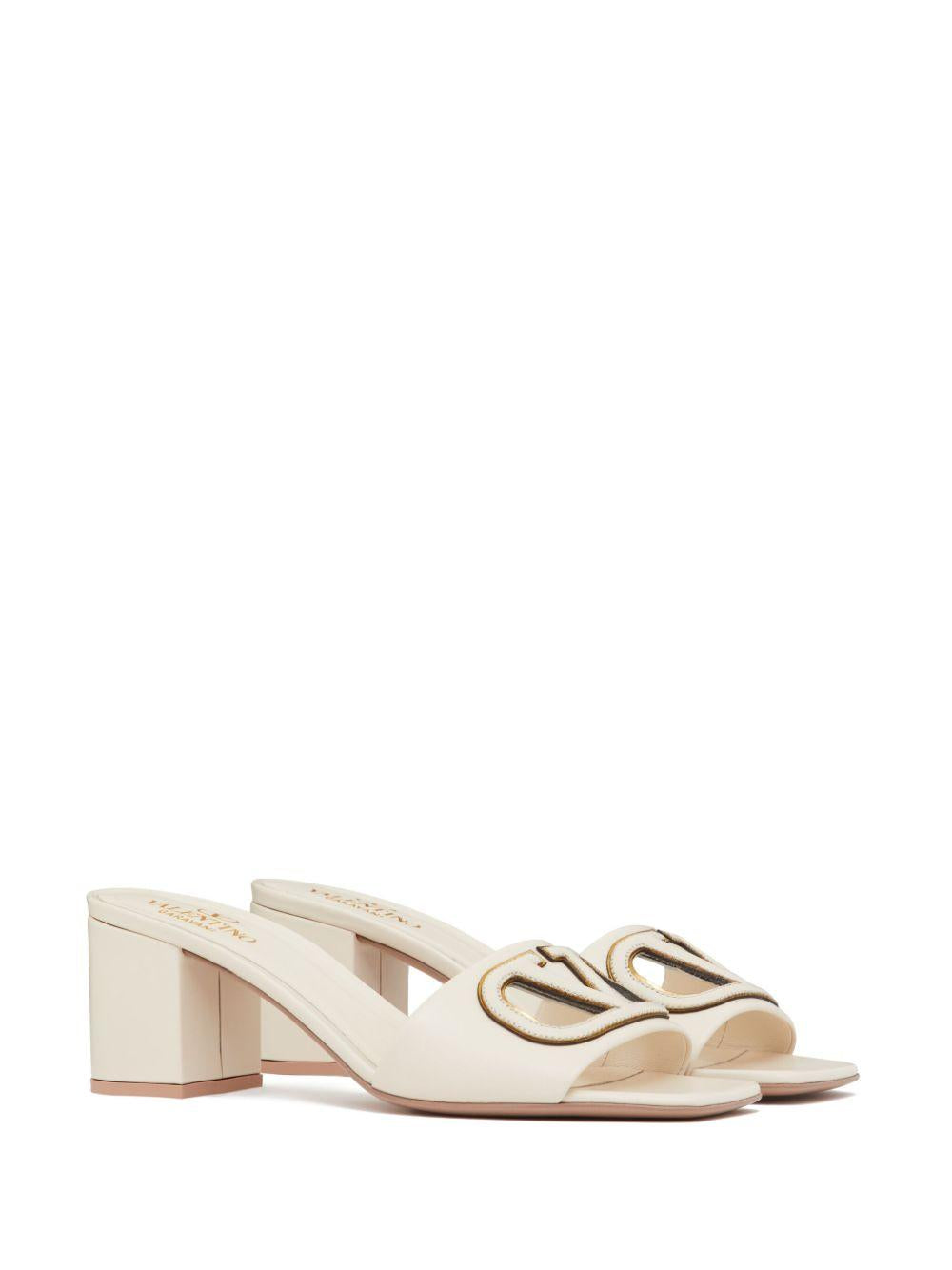 VALENTINO 6W2S0IR3RLL*#B24
