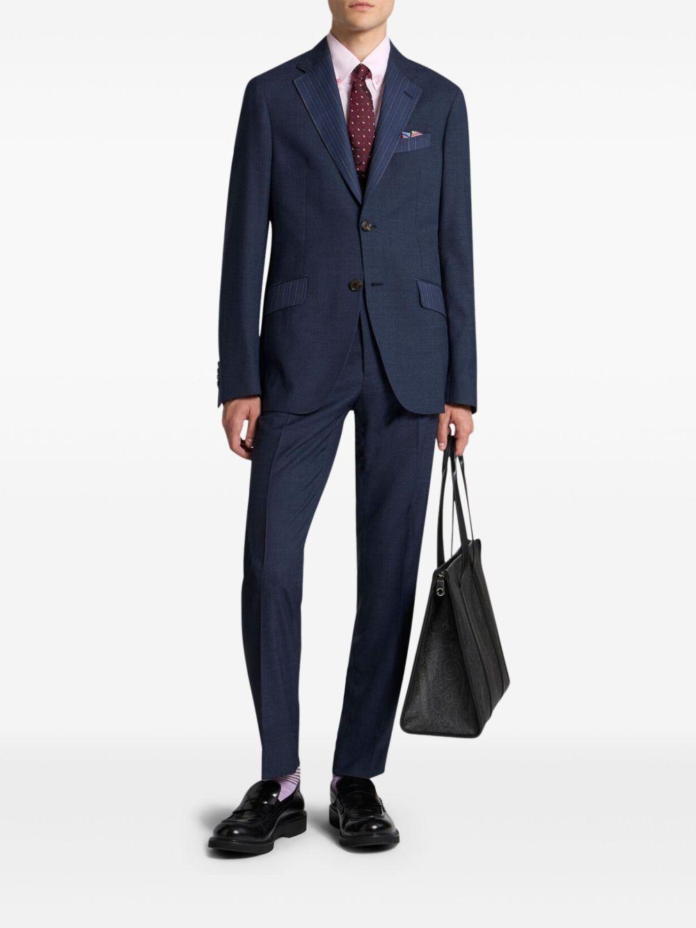 MRIB0006 AV607F0043 ETRO