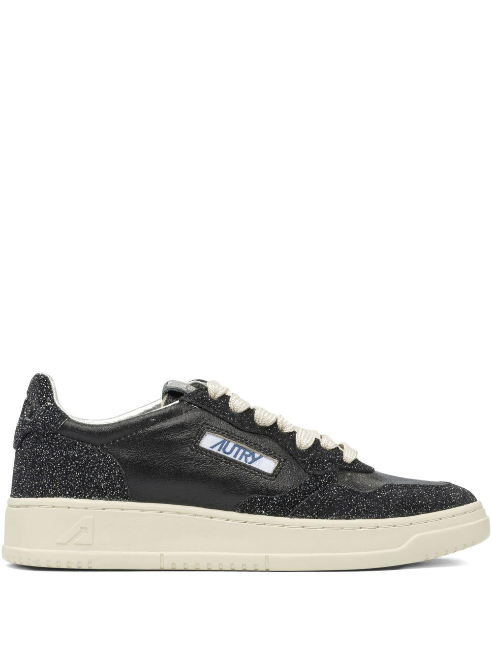 AULW TA06BLK/OFFBLK AUTRY