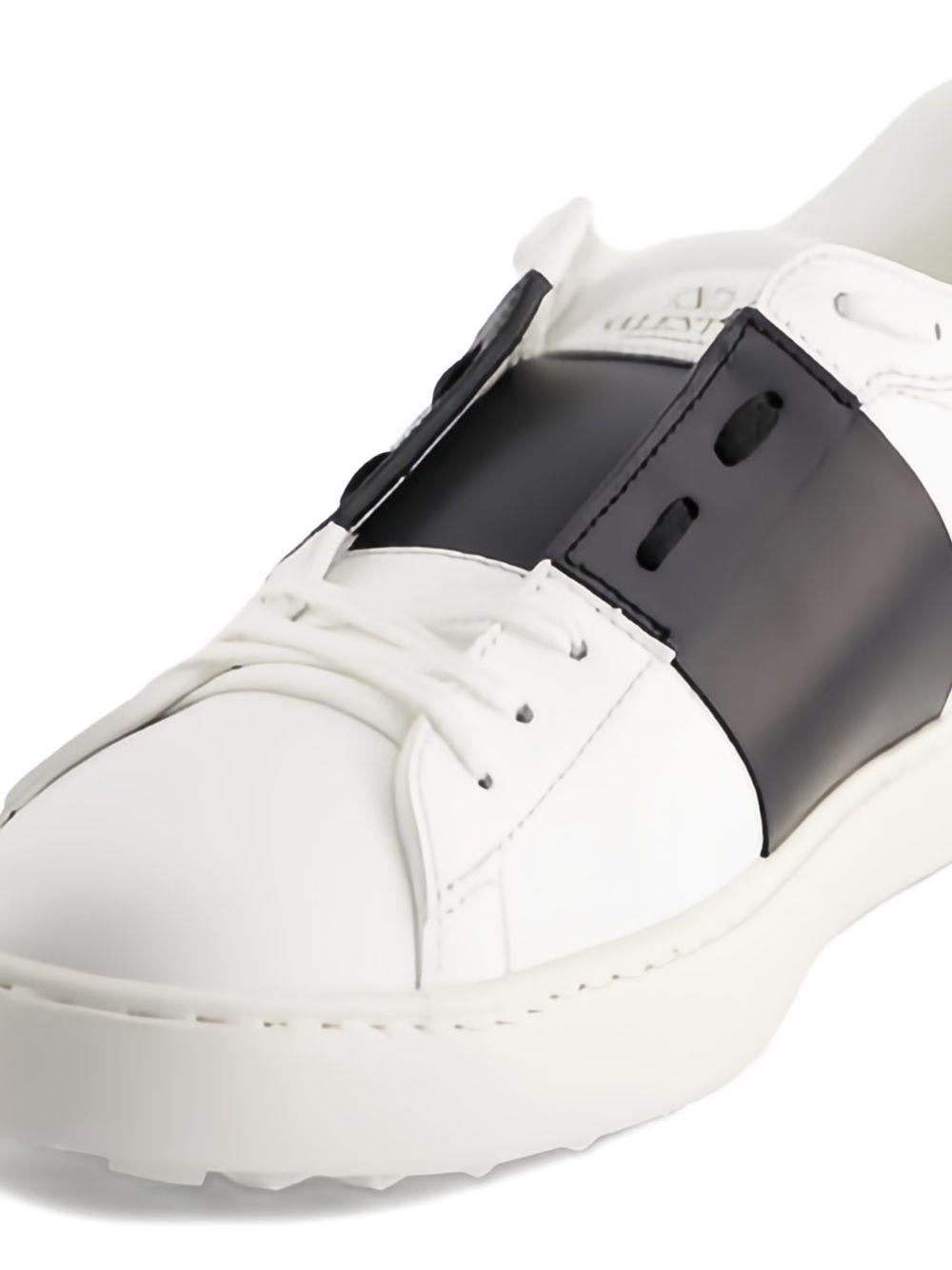 8Y2S0830BLU* #A01 VALENTINO