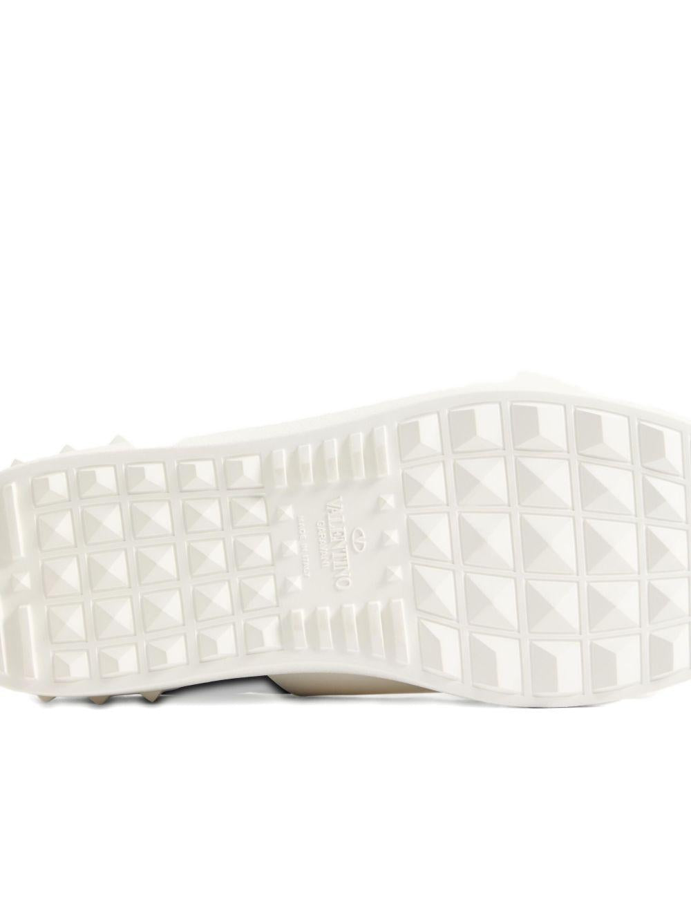 7Y0S0830* BLU0NI VALENTINO