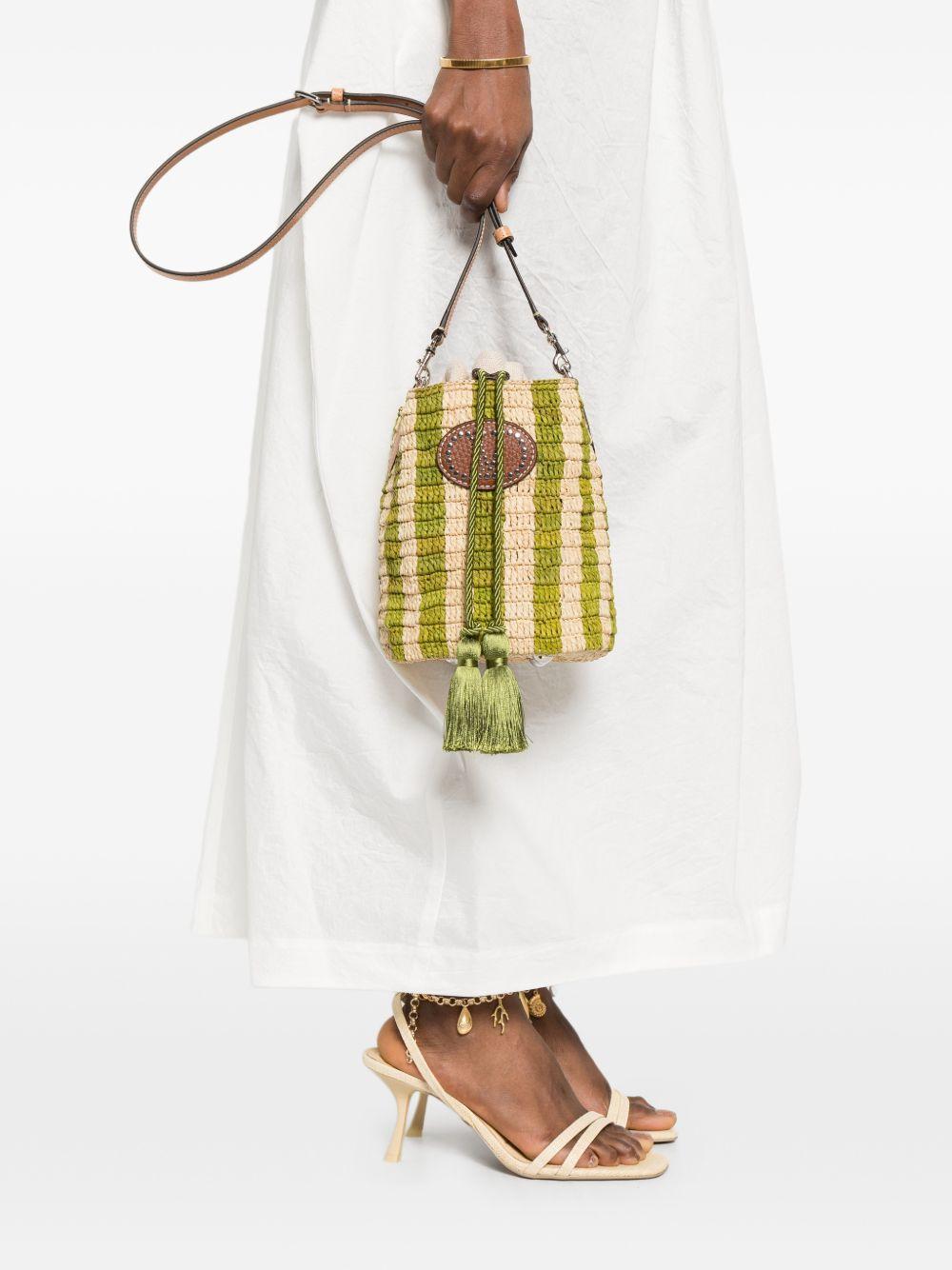 8W2B0T03IXU* #C8J VALENTINO